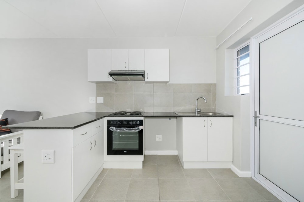 Apartment for sale in Fairview, Port Elizabeth, Gqeberha - 1PLZ1686191 Apartment for sale in Fairview, Port Elizabeth, Gqeberha - 1PLZ1686191