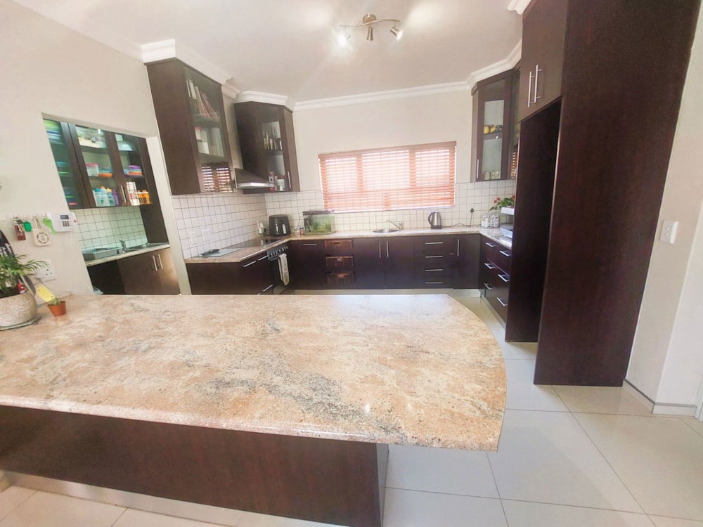 House sold in Ocean View, Namibia - 3NM1686365