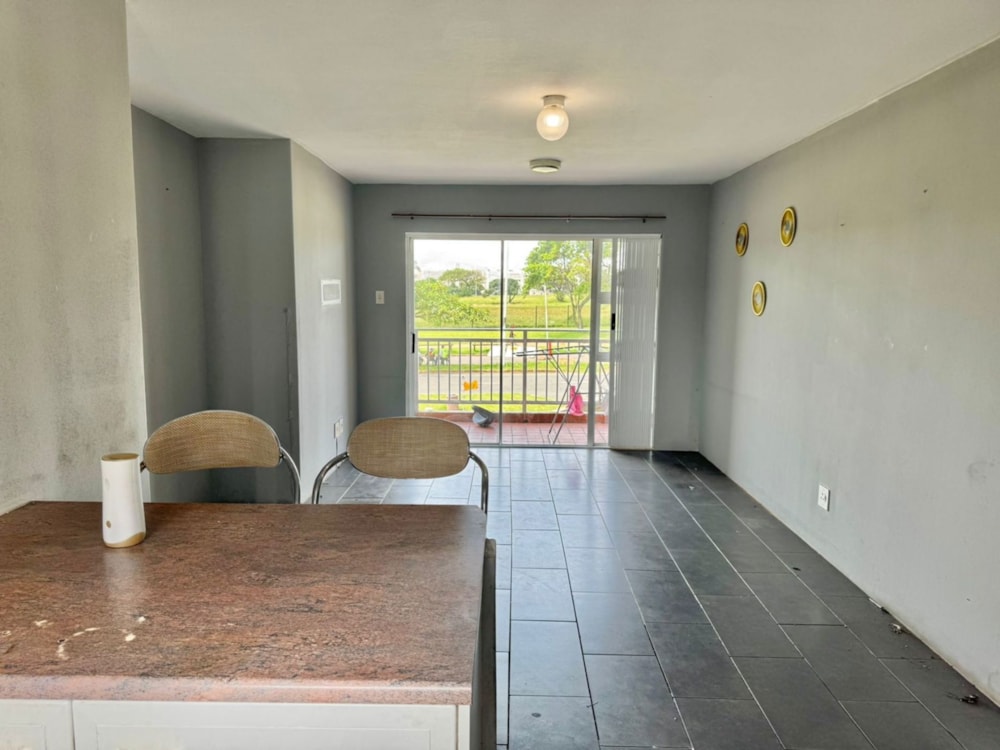 Apartment for sale in North Beach Durban - 1DA1686394 Apartment for sale in North Beach Durban - 1DA1686394