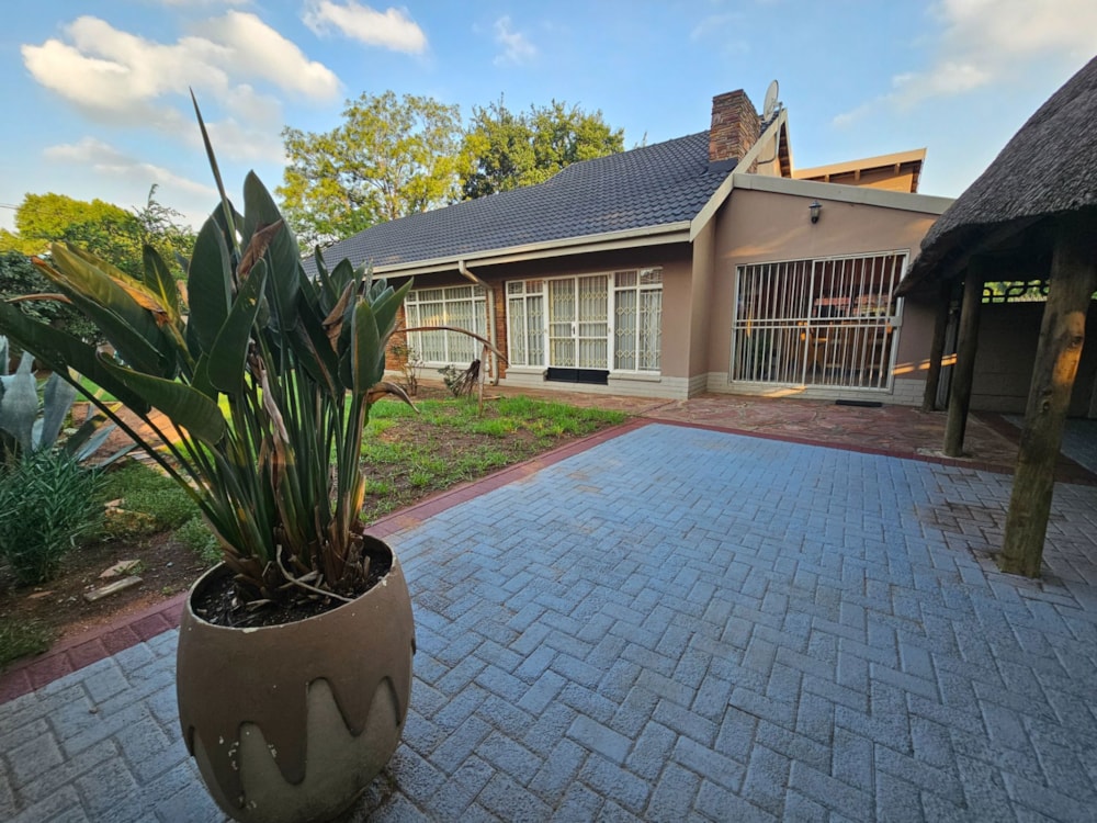 House for sale in Risiville - 1VT1686743 House for sale in Risiville - 1VT1686743