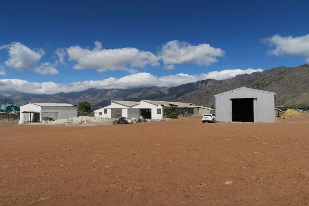 Commercial industrial property for sale in Prince Alfred Hamlet - RV1686468 Commercial industrial property for sale in Prince Alfred Hamlet - RV1686468