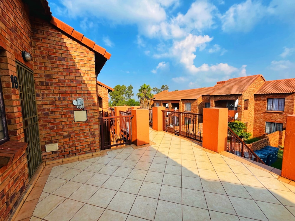 Apartment for sale in Mooikloof Ridge - PT1687054 Apartment for sale in Mooikloof Ridge - PT1687054