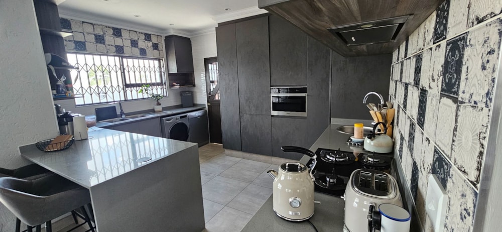 Double-storey house for sale in Helderwyk Estate - 1BJ1728961