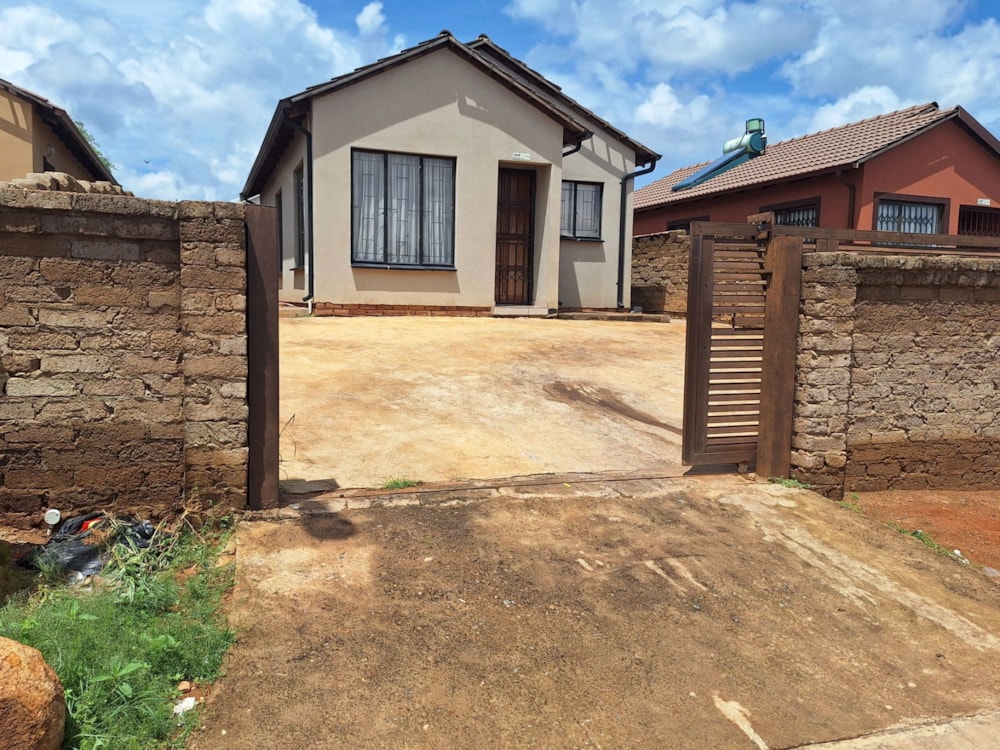 House for sale in Soshanguve East - PTM1686510