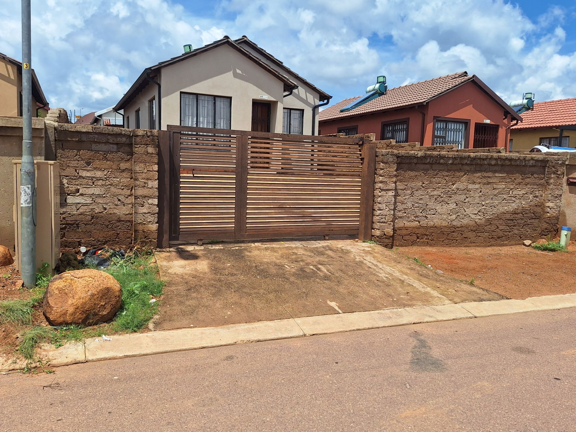 House for sale in Soshanguve East - PTM1686510