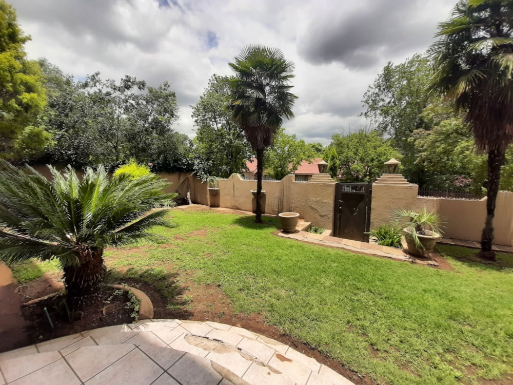 Double-storey house for sale in Vanderbijlpark SE 3 - 1VT1687392