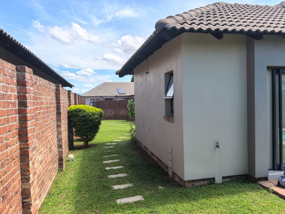 House for sale in Mbombela Ext 14 (Nelspruit Ext 14) - 1NS1687111