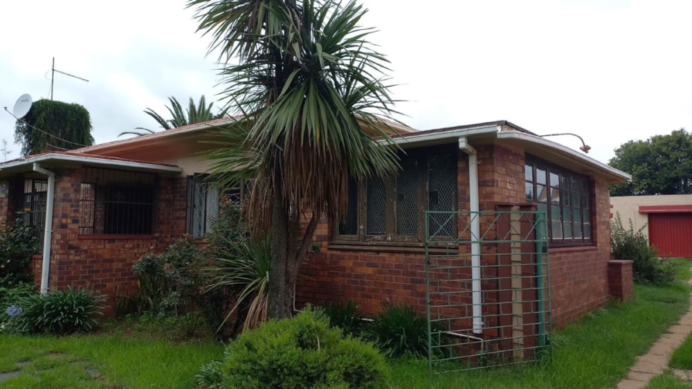 House for sale in Selection Park - 1SP1687239