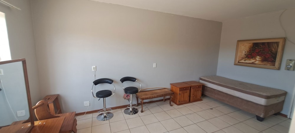 Retirement apartment sold in Minerva Gardens - 1KJ1686885