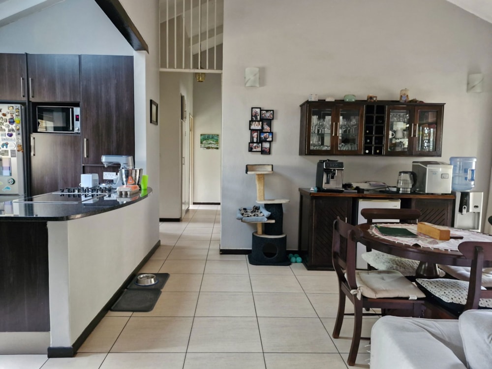 House sold in Phase 4, Botswana - 3BO1686900 House sold in Phase 4, Botswana - 3BO1686900