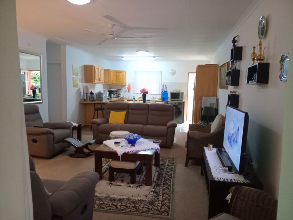 Retirement home let in White River - 1WR1686966 Retirement home let in White River - 1WR1686966