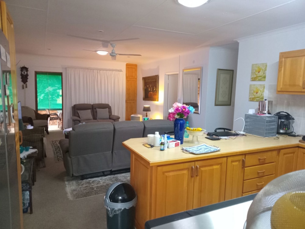 Retirement home let in White River - 1WR1686966 Retirement home let in White River - 1WR1686966