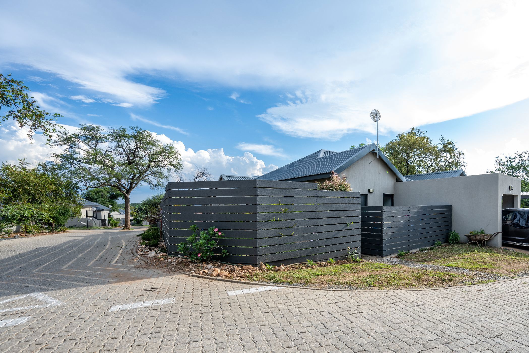 Cluster sold in Zandspruit Bush & Aero Estate - 1HS1687002