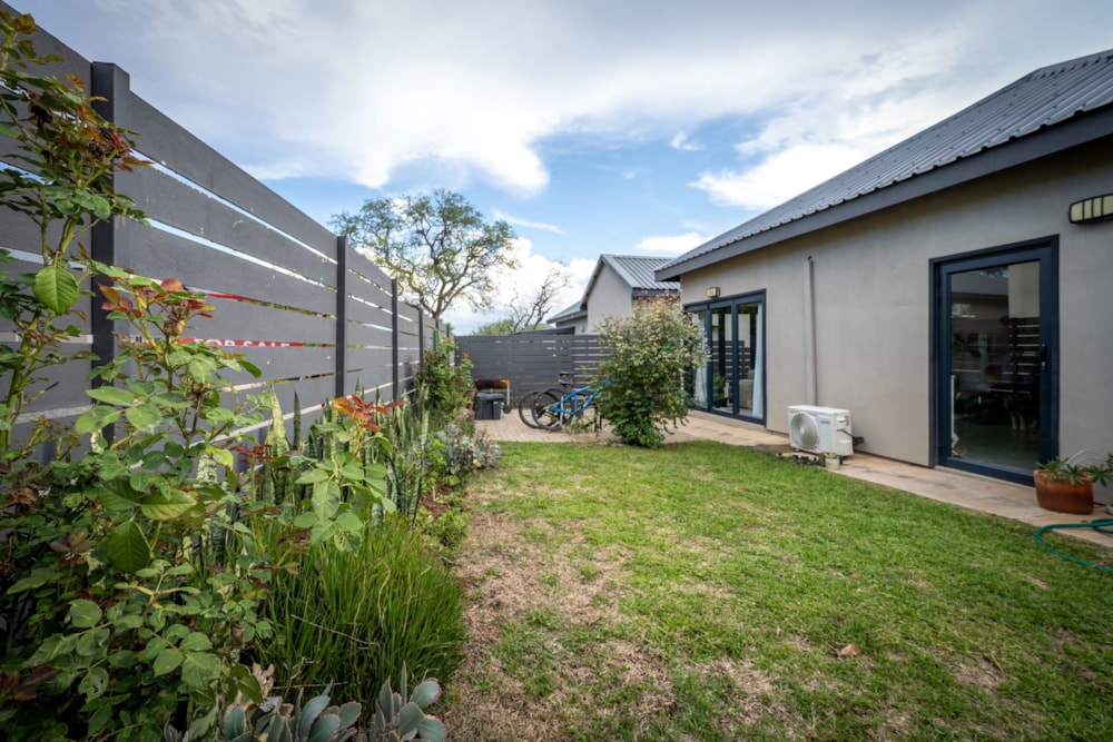 Cluster sold in Zandspruit Bush & Aero Estate - 1HS1687002 Cluster sold in Zandspruit Bush & Aero Estate - 1HS1687002