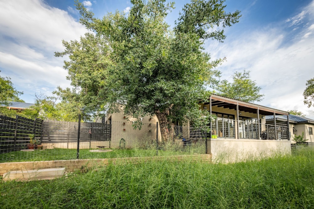 Cluster sold in Zandspruit Bush & Aero Estate - 1HS1687005 Cluster sold in Zandspruit Bush & Aero Estate - 1HS1687005