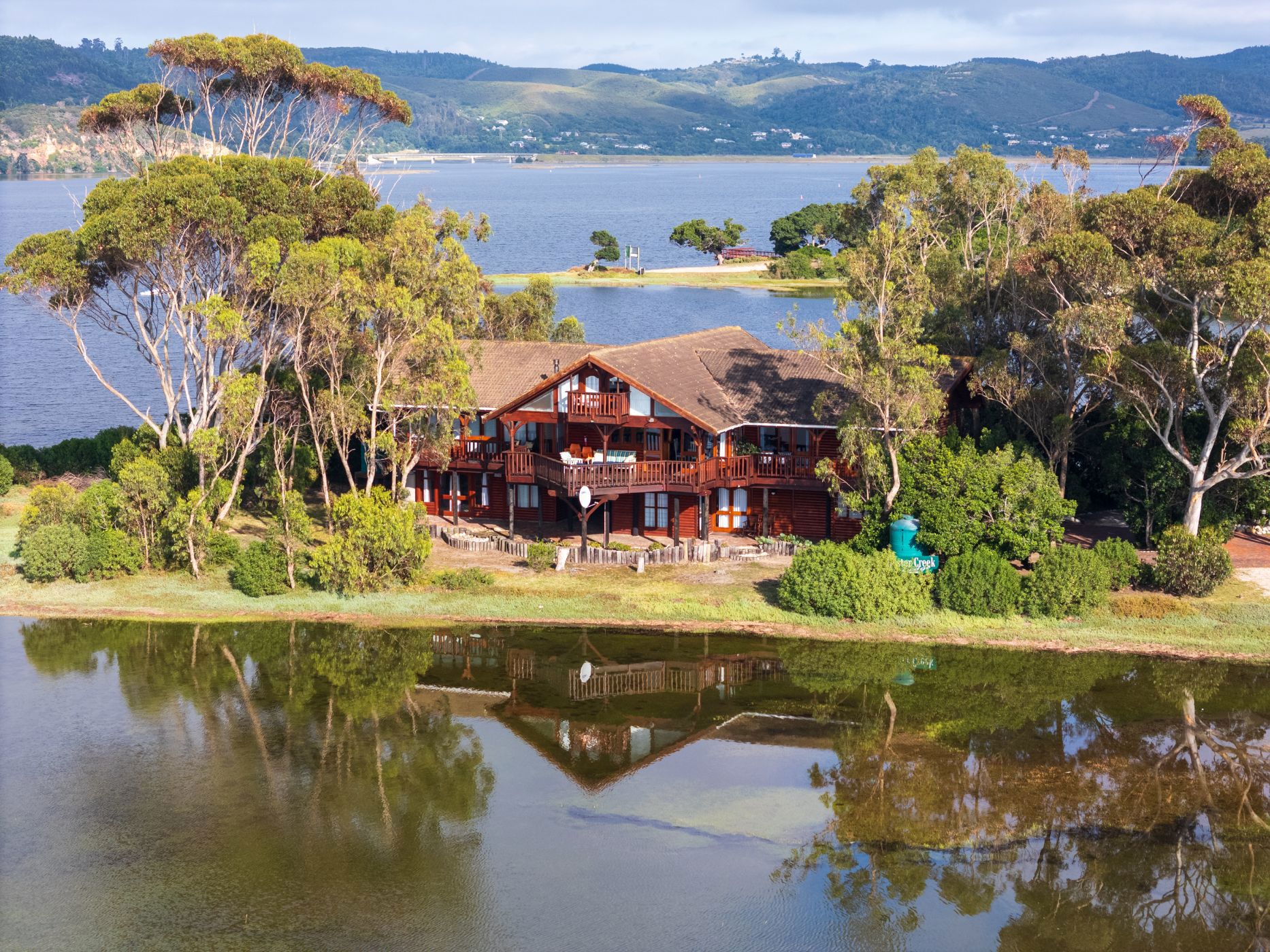 Guesthouse for sale in Knysna - 1KG1687102