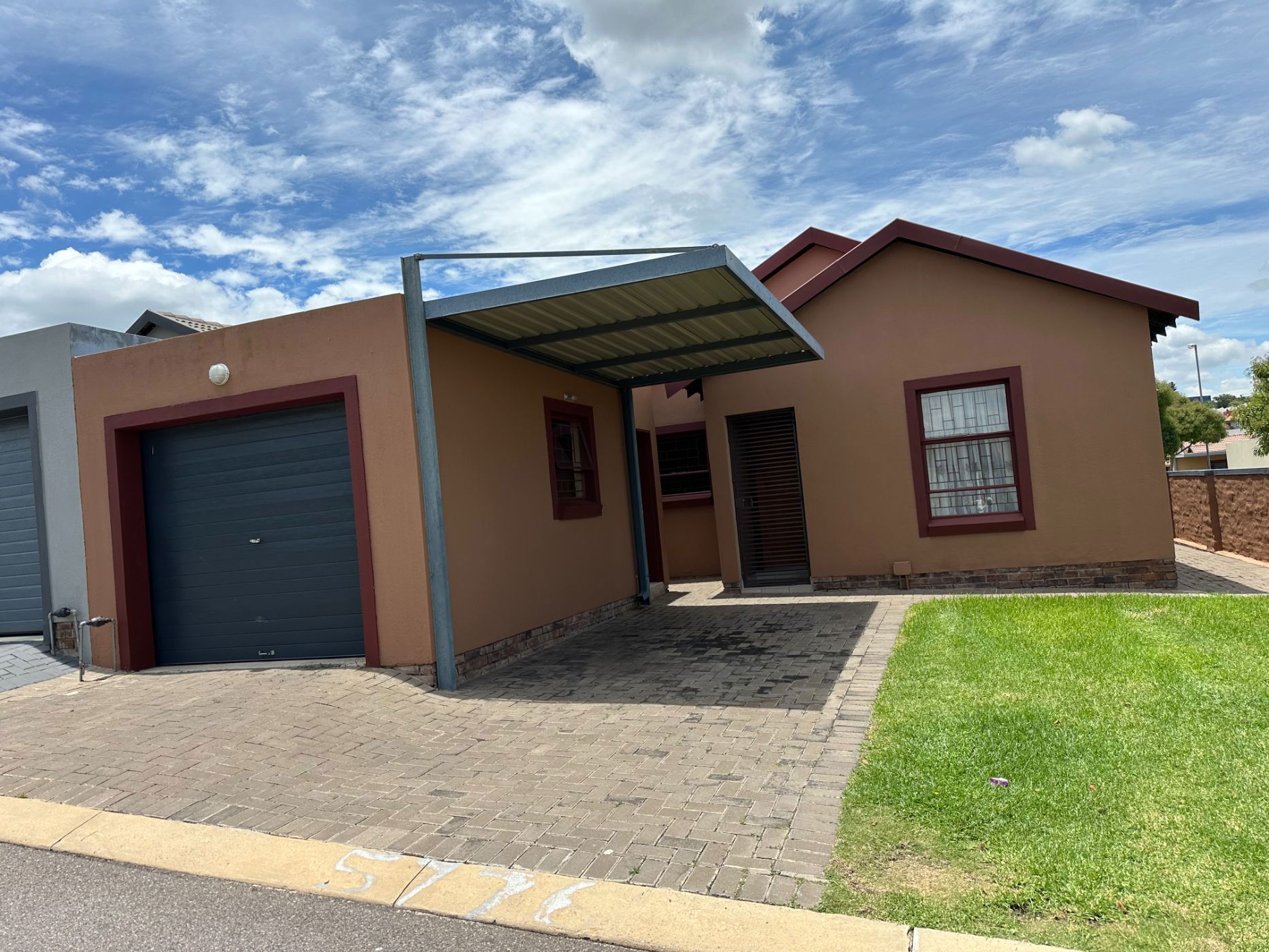 Townhouse for sale in Kosmosdal - CN1687103