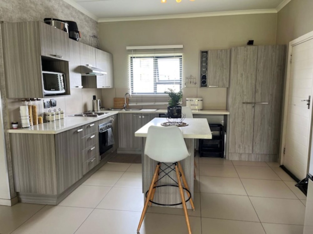 Townhouse for sale in Lilianton - BOK1687665 Townhouse for sale in Lilianton - BOK1687665