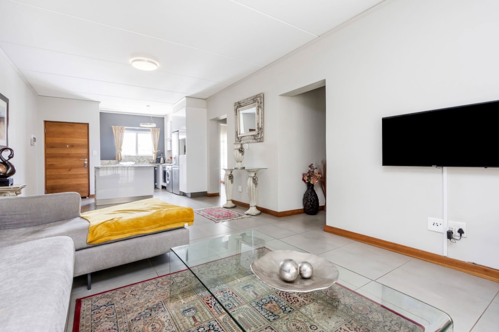 Apartment for sale in Bryanston - HP1687127