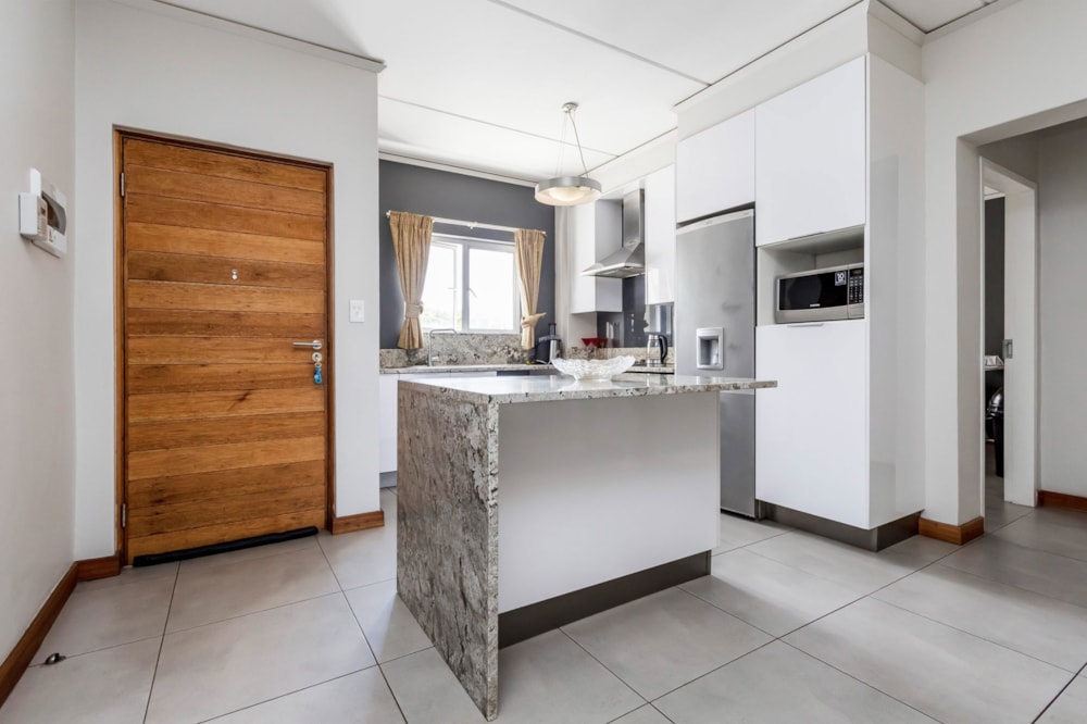 Apartment for sale in Bryanston - HP1687127