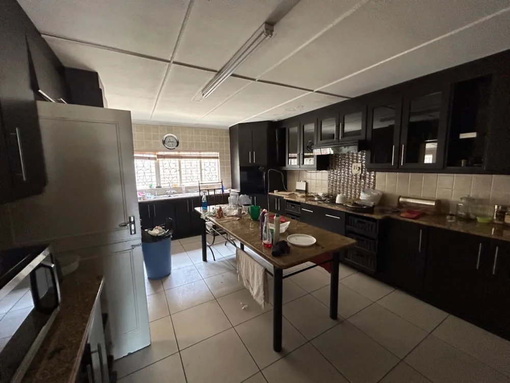 House let in West End , Kimberley - 1KJ1725642 House let in West End , Kimberley - 1KJ1725642