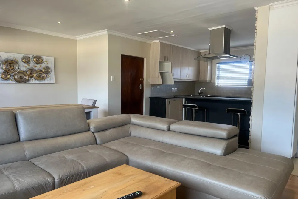 Apartment to rent in Claremont, Cape Town - RBL1754429 Apartment to rent in Claremont, Cape Town - RBL1754429