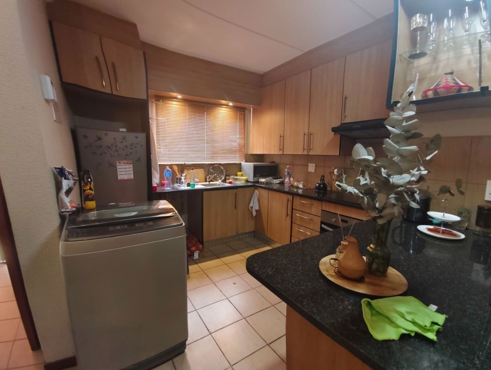 Apartment for sale in Sasolburg Ext 23 - 1VT1687282