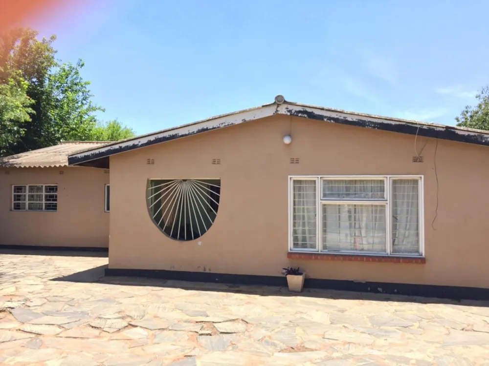 House for sale in Woodlands, Zambia - 3ZA1687353
