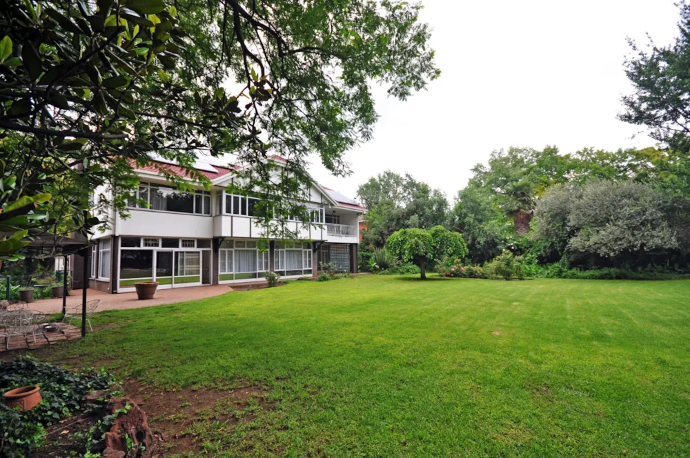 Double-storey house for sale in Three Rivers Proper - 1VT1689406