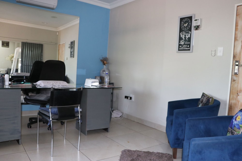 Commercial Building for sale in Three Rivers North - 1VT1687420 Commercial Building for sale in Three Rivers North - 1VT1687420