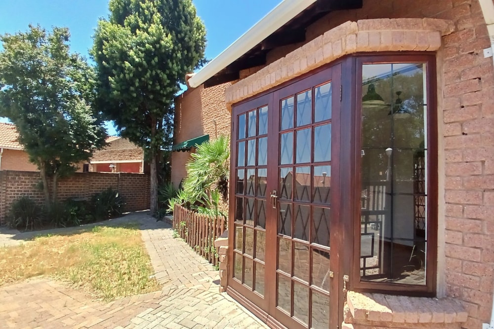 Cluster let in Radiokop - RAL1687483 Cluster let in Radiokop - RAL1687483