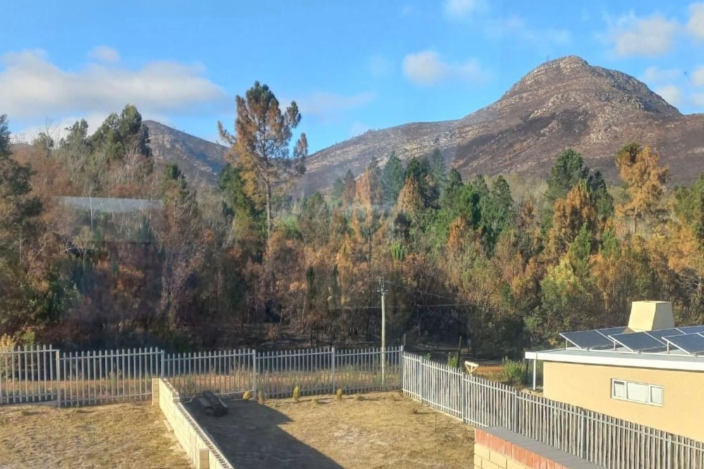 House sold in Kareedouw, Eastern Cape - 1SA1687509 House sold in Kareedouw, Eastern Cape - 1SA1687509