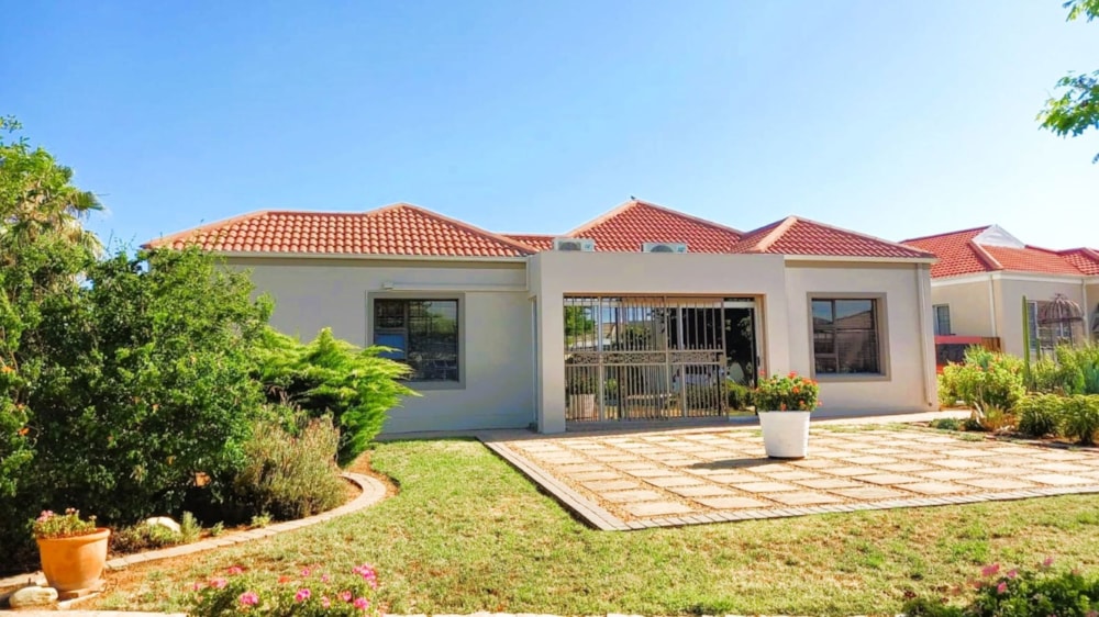 House sold in West Bank, Oudtshoorn - 1OU1685284 House sold in West Bank, Oudtshoorn - 1OU1685284