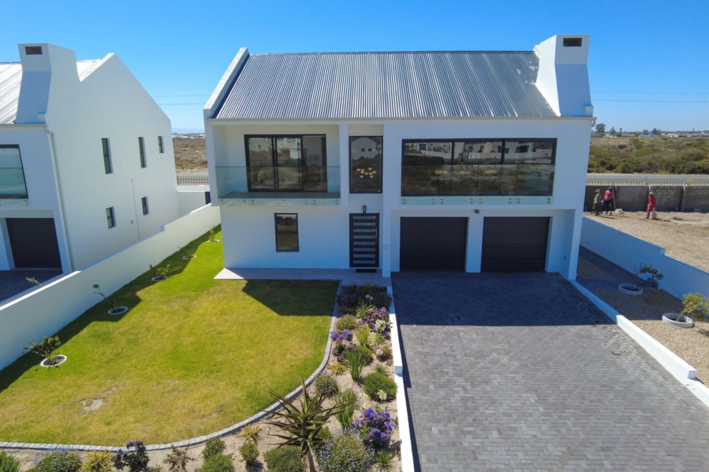 Double-storey house sold in Laaiplek - LA1687796