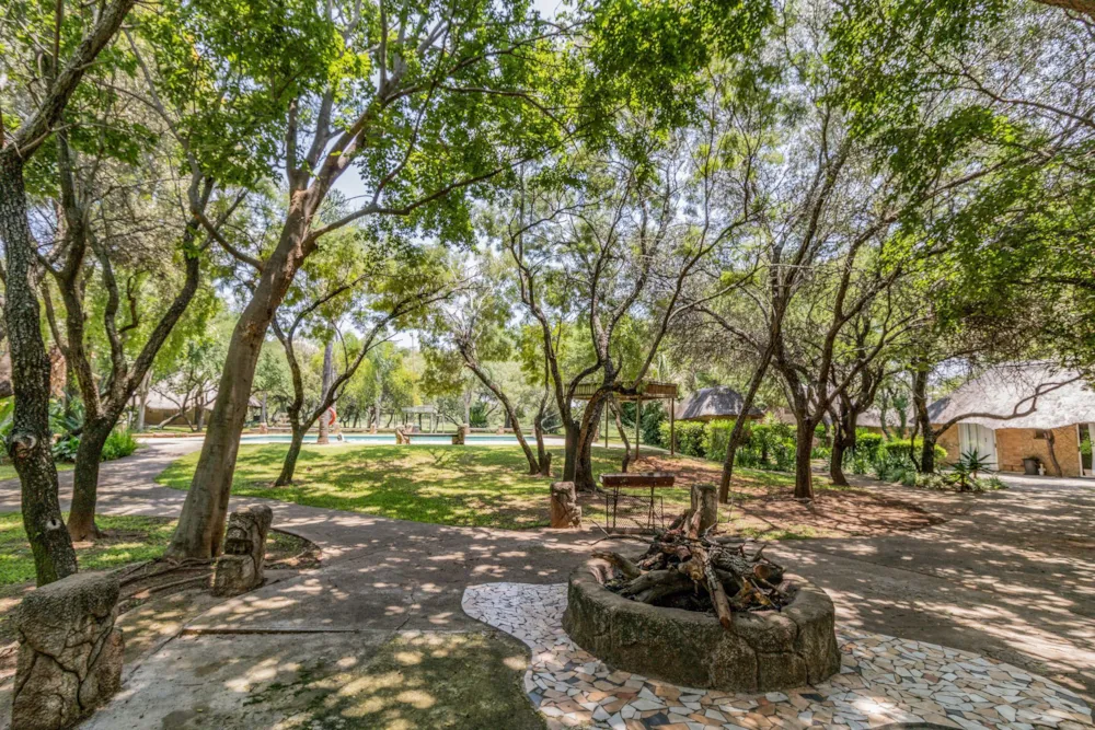 Mixed use farm for sale in Beestekraal - 1HR1687698 Mixed use farm for sale in Beestekraal - 1HR1687698