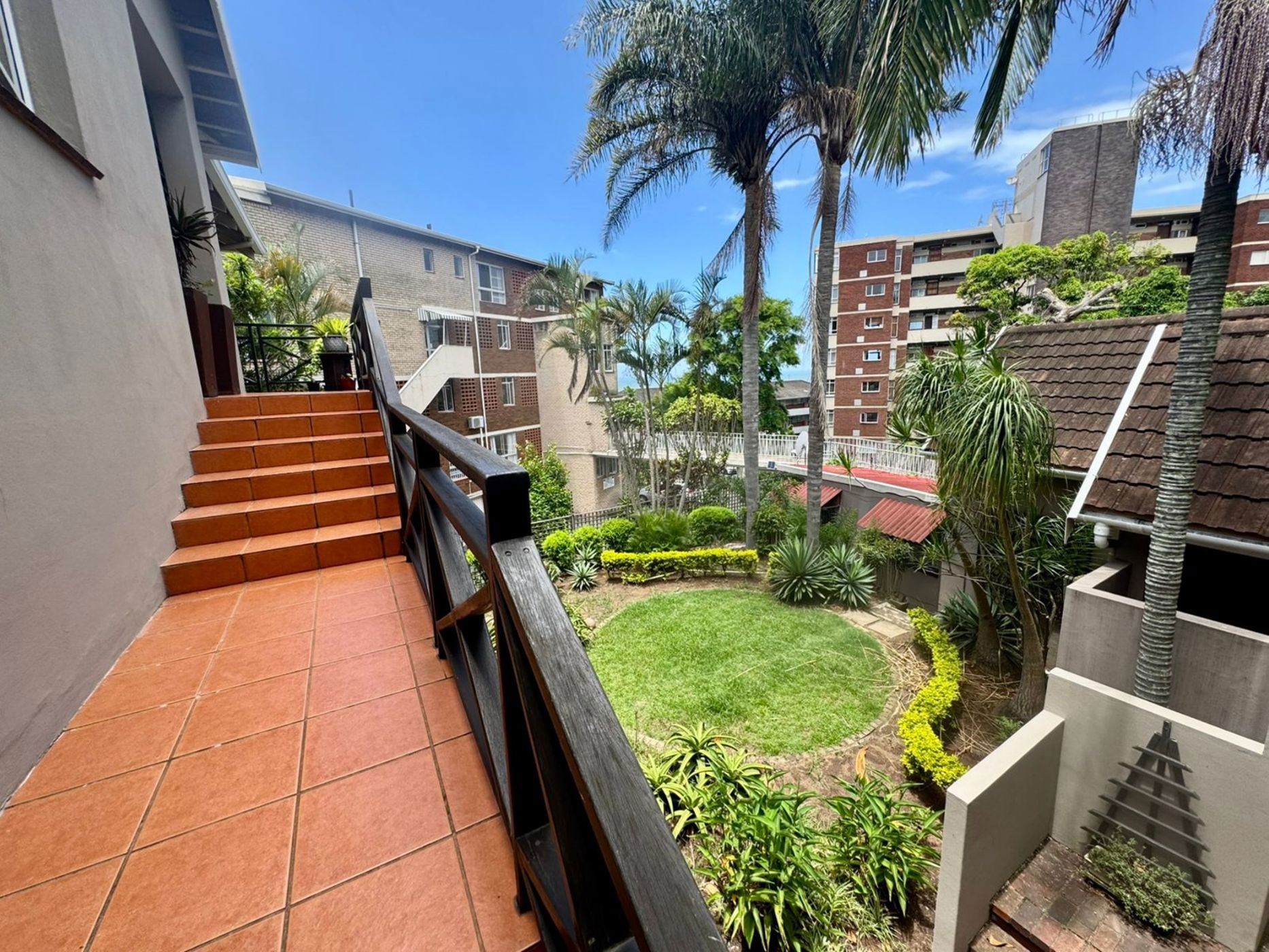 Apartment let in Morningside, Durban - 1DA1687719