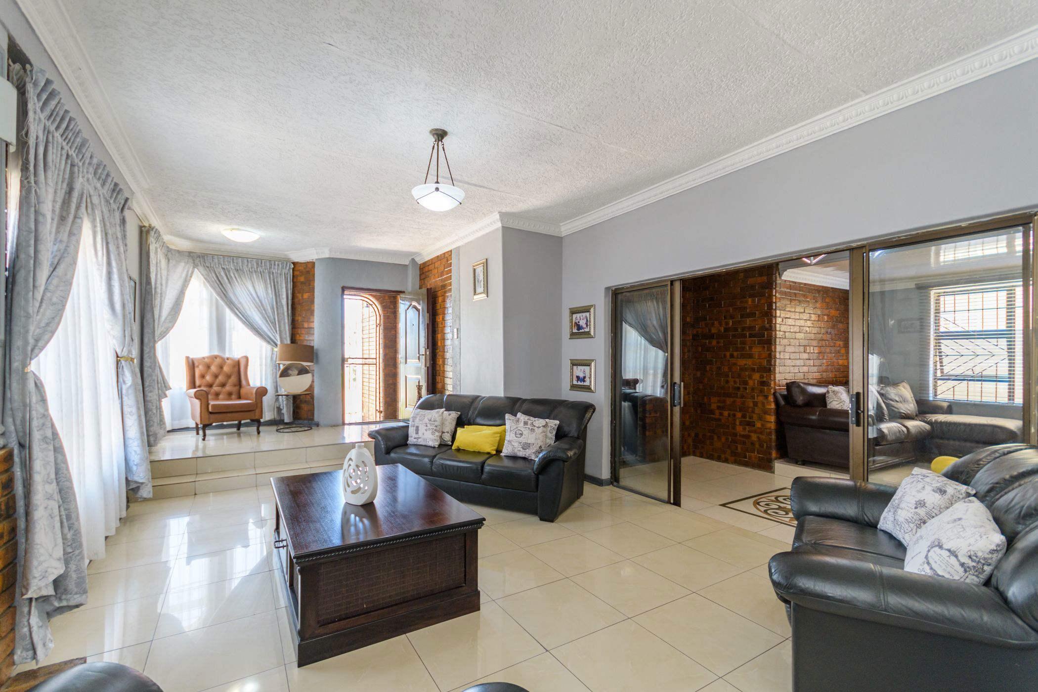 House sold in Eldorado Park - 1GV1687942