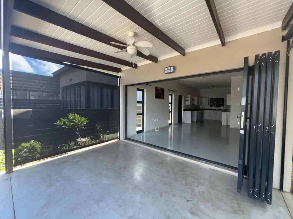 House let in Hoedspruit - 1HS1688057 House let in Hoedspruit - 1HS1688057