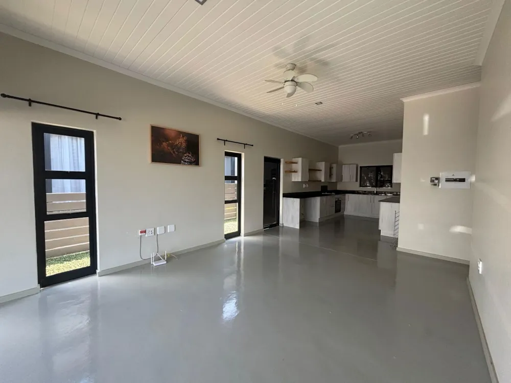 House to rent in Hoedspruit - 1HS1756867