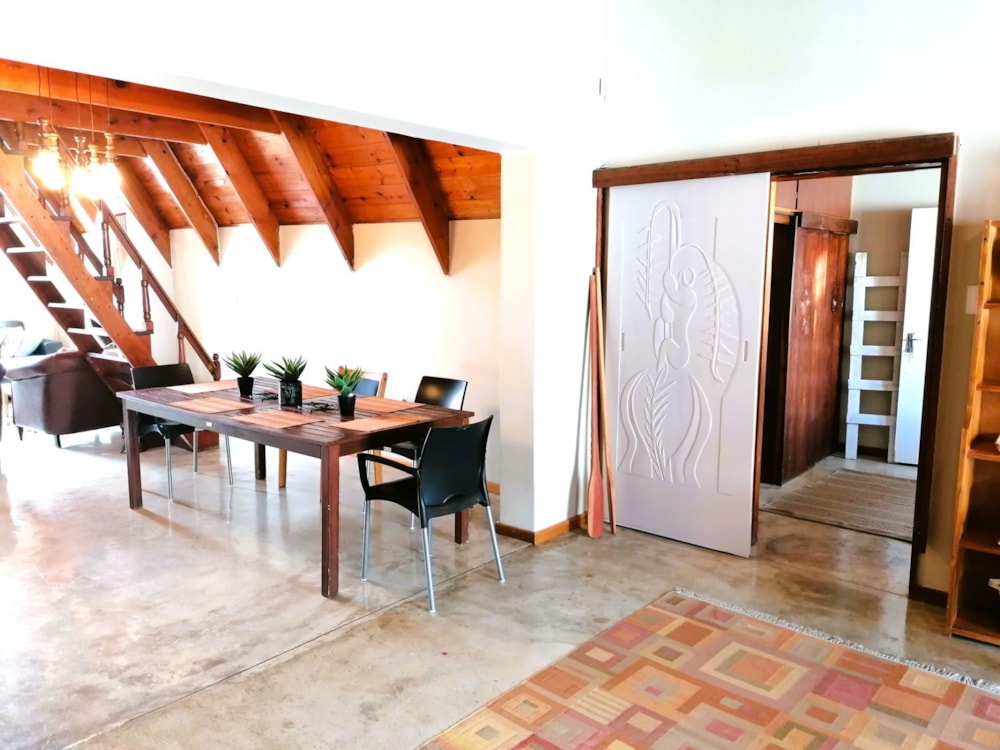 House sold in Vineta, Namibia - 3NM1687925