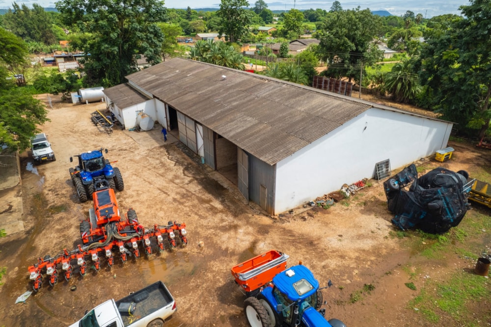 Commercial industrial property for sale in Chinhoyi, Zimbabwe - 3ZB1687922 Commercial industrial property for sale in Chinhoyi, Zimbabwe - 3ZB1687922