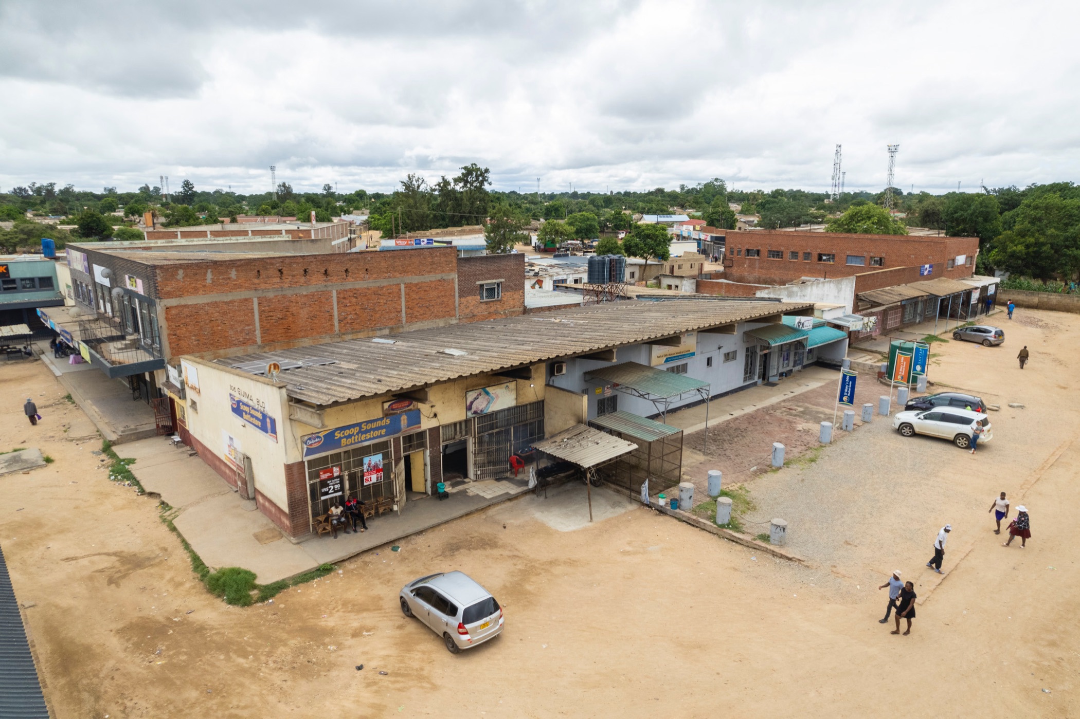 Commercial Building for sale in Chitungwiza, Zimbabwe - 3ZB1687923