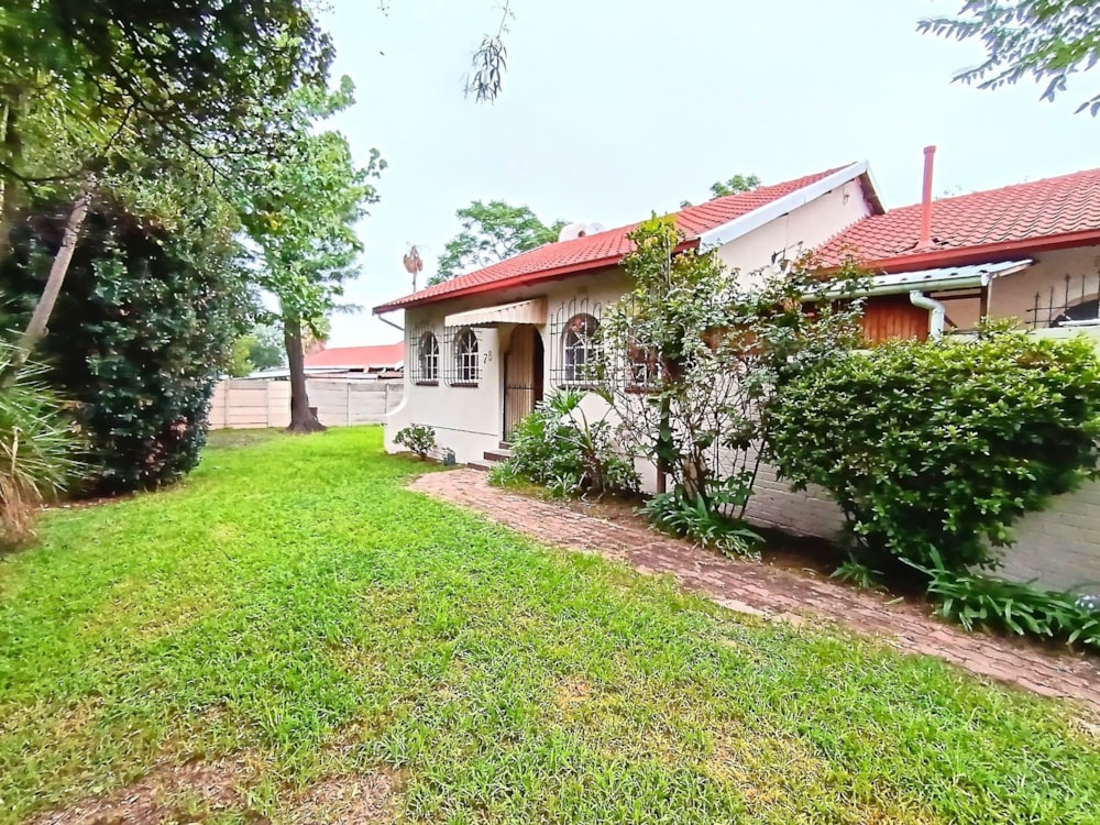 House let in Farrarmere - ENL1687945 House let in Farrarmere - ENL1687945