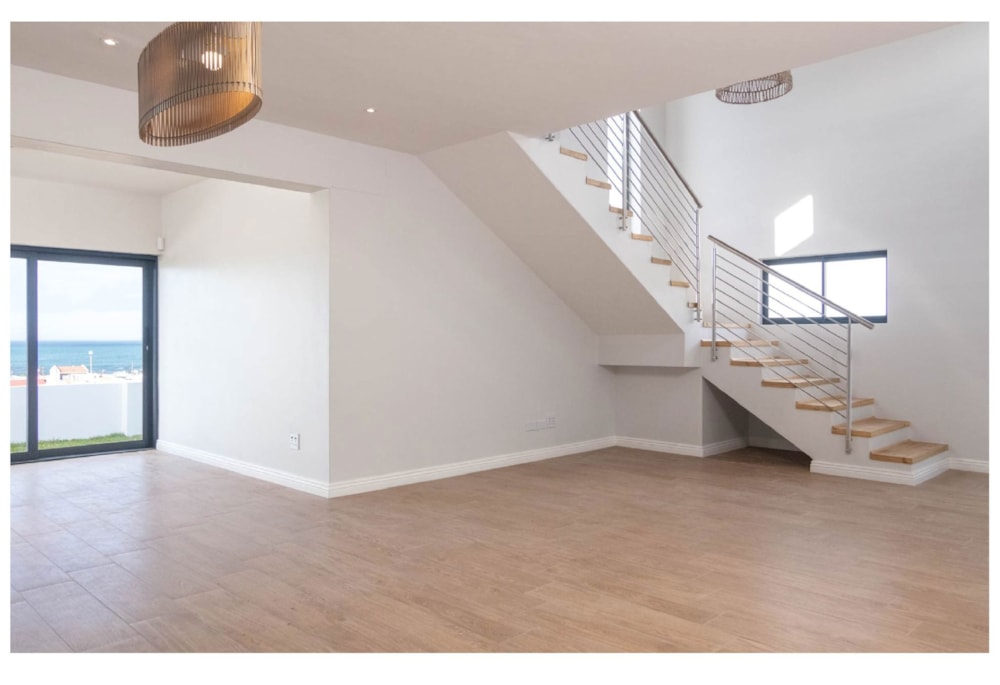 House for sale in St Helena Views - LA1688014