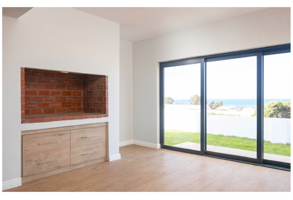 House for sale in St Helena Views - LA1688014