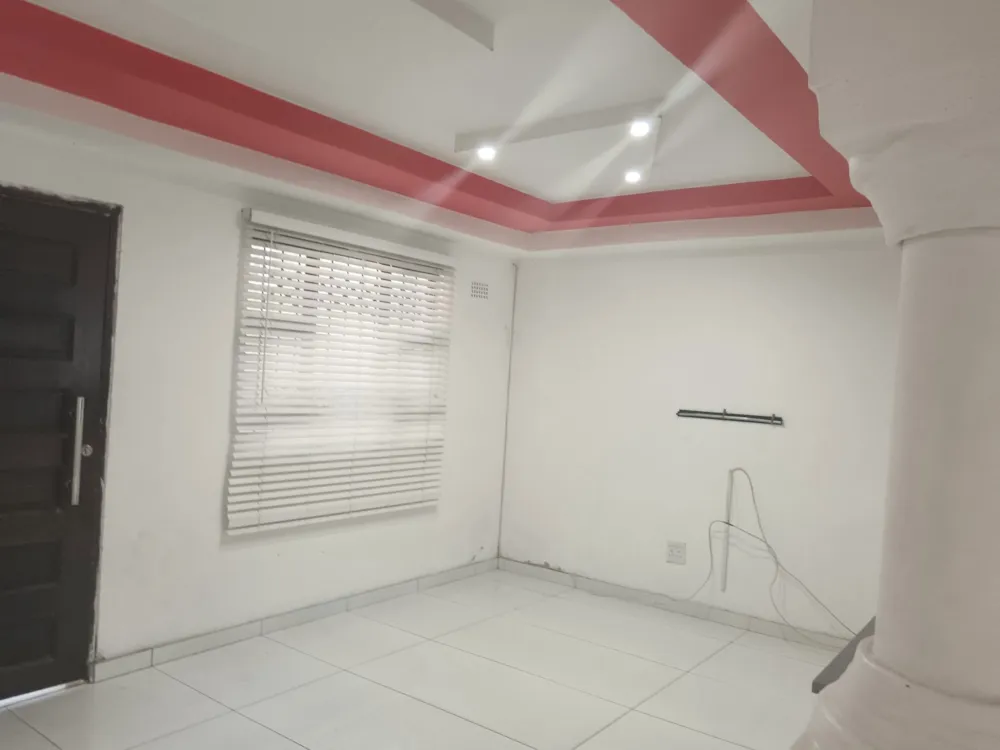 House for sale in Esikhawini - 1RY1688094 House for sale in Esikhawini - 1RY1688094