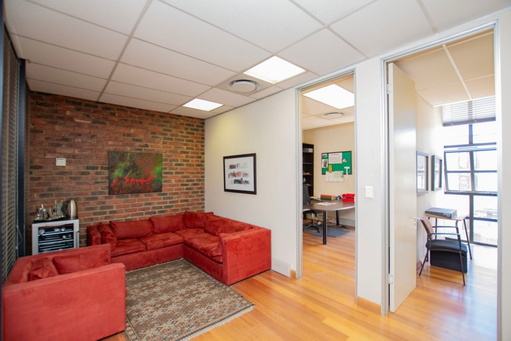 Commercial office for sale in Onder Papegaaiberg - ST1688227