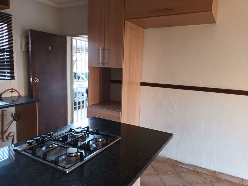 Apartment to rent in Dalpark Ext 1 - 1BJ1688305 Apartment to rent in Dalpark Ext 1 - 1BJ1688305