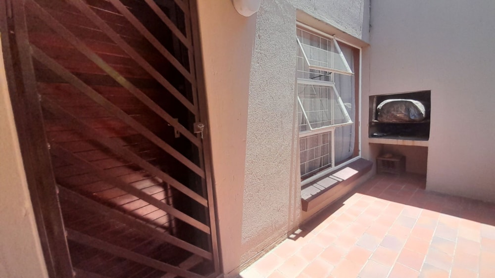 Townhouse for sale in  Vanderbijlpark SW 5 - 1VT1688333