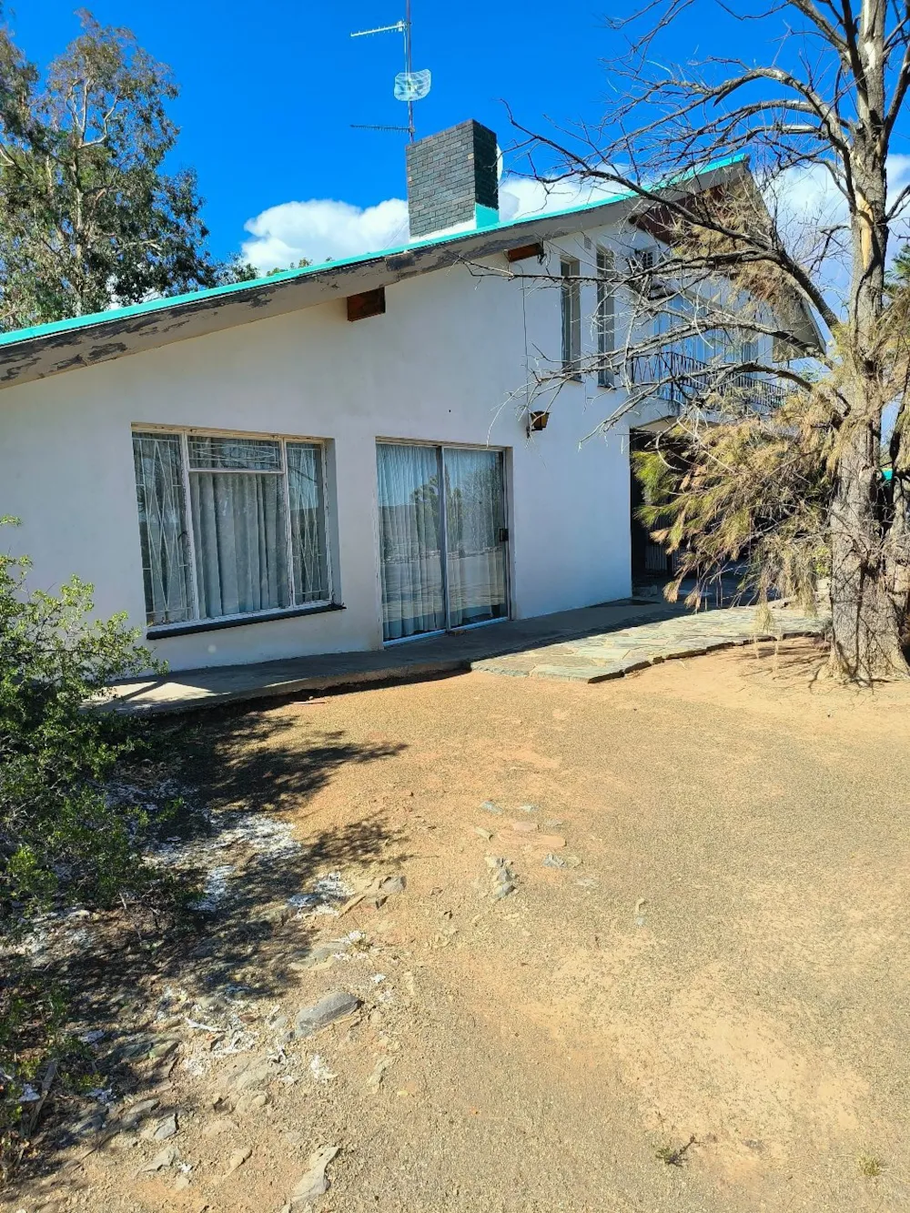 Smallholding for sale in Beaufort West Rural - 1KK1751835 Smallholding for sale in Beaufort West Rural - 1KK1751835